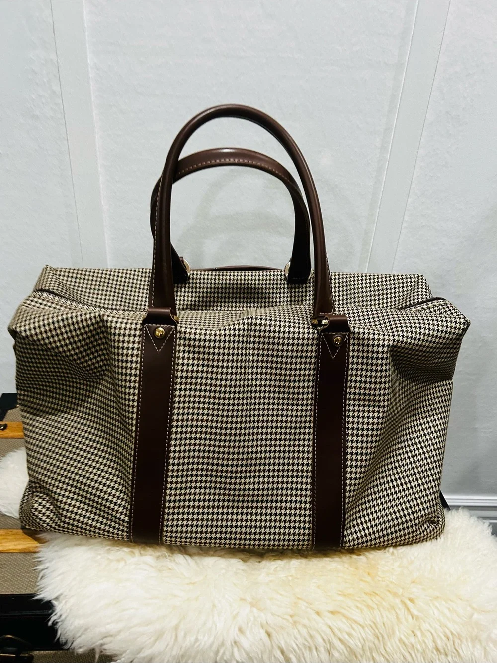 LONDON FOG Cambridge Weekender Bag 22”